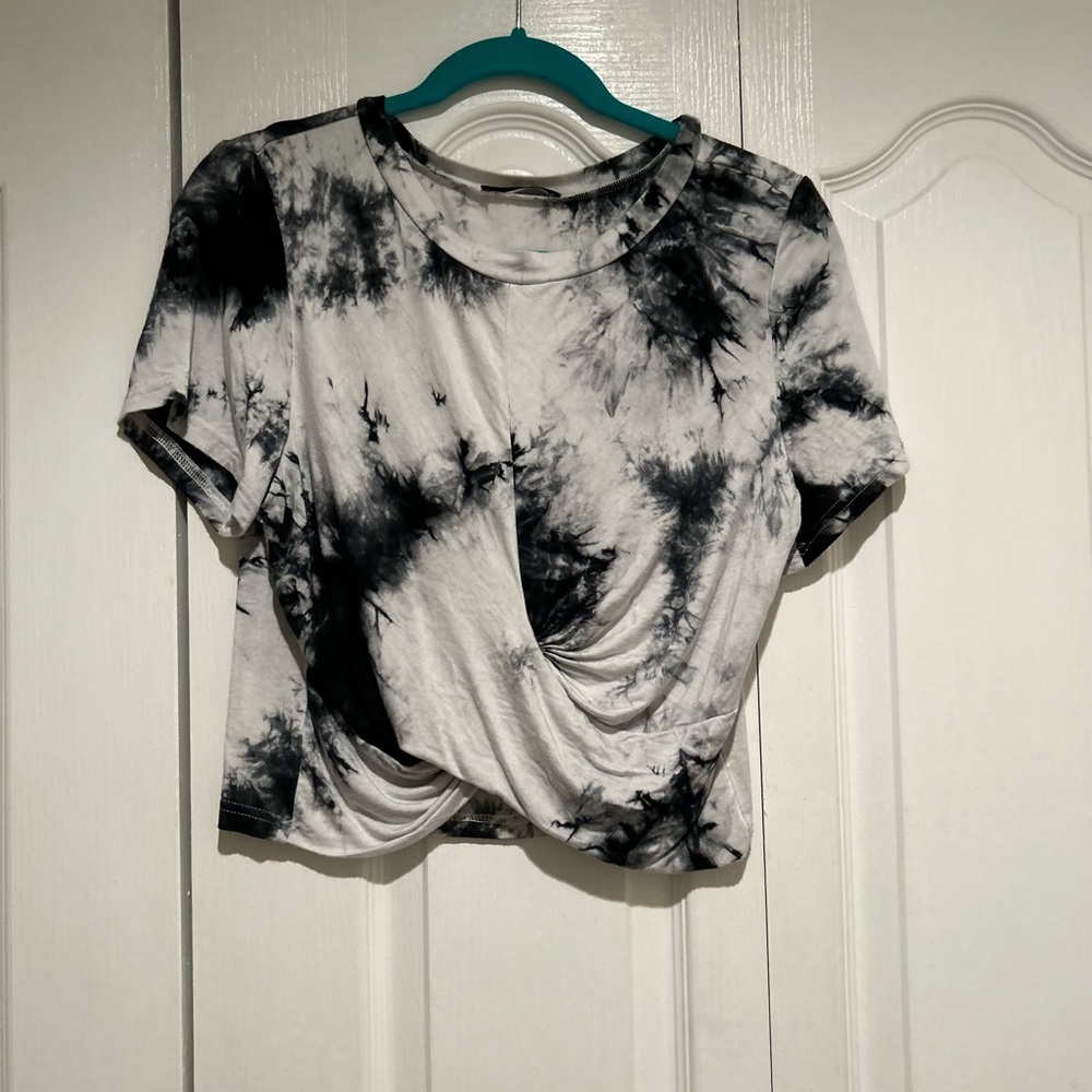 SHEIN crop top